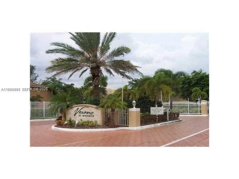 8106 Sw 21st Ct 8106, Miramar, Florida 33025, Miramar, Florida 33025, 1 Bedroom Bedrooms, ,1 BathroomBathrooms,Residential Lease,For Rent,8106 Sw 21st Ct 8106, Miramar, Florida 33025,A11950991