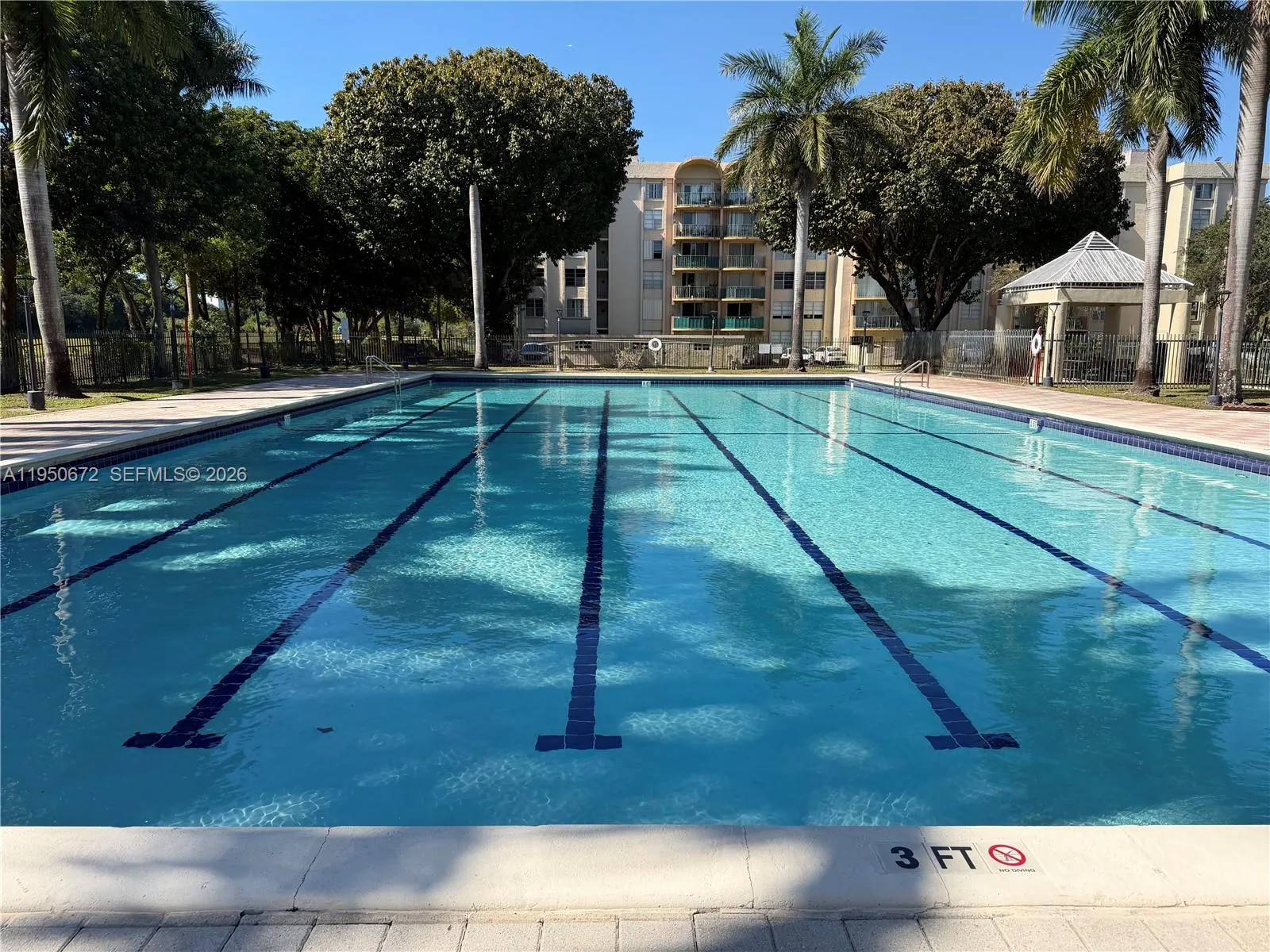 9340 Fontainebleau Blvd 406, Miami, Florida 33172, Miami, Florida 33172, 3 Bedrooms Bedrooms, ,2 BathroomsBathrooms,Residential Lease,For Rent,9340 Fontainebleau Blvd 406, Miami, Florida 33172,A11950672