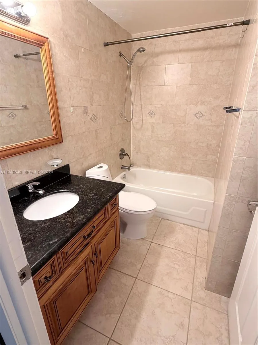 7160 Southgate Blvd 7160, Tamarac, Florida 33321, Tamarac, Florida 33321, 1 Bedroom Bedrooms, ,1 BathroomBathrooms,Residential,For Sale,7160 Southgate Blvd 7160, Tamarac, Florida 33321,A11948649