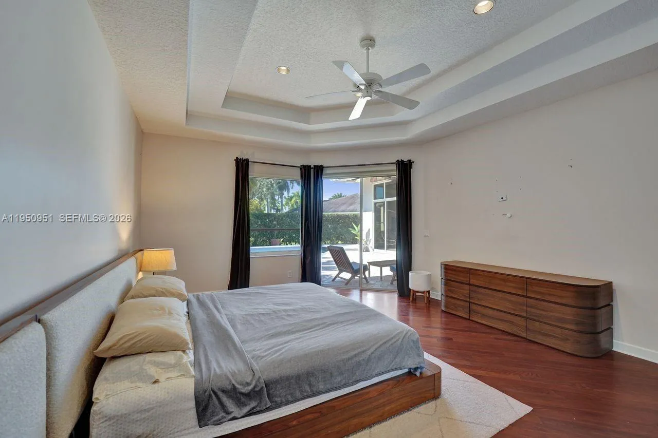 2533 Eagle Run Cir, Weston, Florida 33327, Weston, Florida 33327, 5 Bedrooms Bedrooms, ,3 BathroomsBathrooms,Residential,For Sale,2533 Eagle Run Cir, Weston, Florida 33327,A11950951