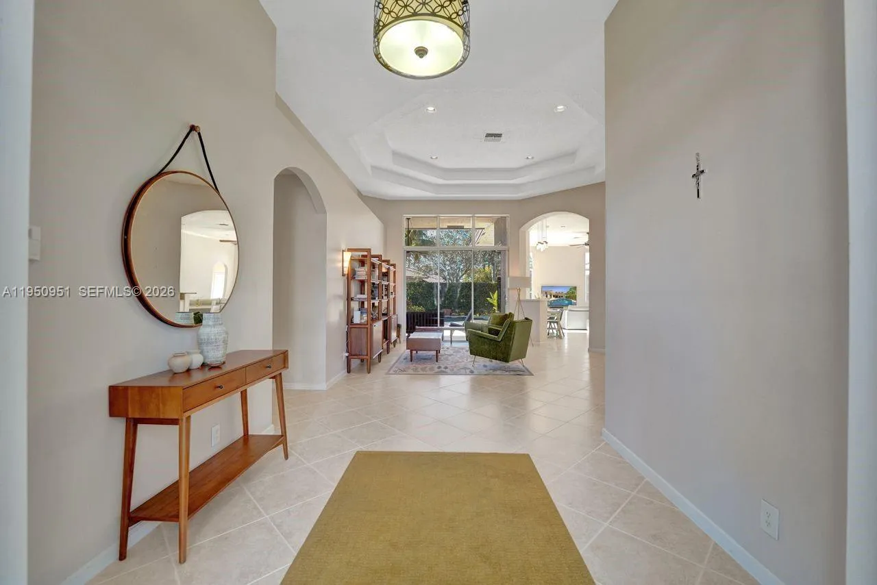 2533 Eagle Run Cir, Weston, Florida 33327, Weston, Florida 33327, 5 Bedrooms Bedrooms, ,3 BathroomsBathrooms,Residential,For Sale,2533 Eagle Run Cir, Weston, Florida 33327,A11950951