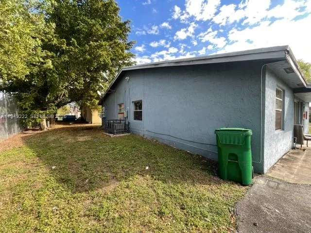 2216 Nw 15th Ave, Fort Lauderdale, Florida 33311, Fort Lauderdale, Florida 33311, ,Residential Income,For Sale,2216 Nw 15th Ave, Fort Lauderdale, Florida 33311,A11949222