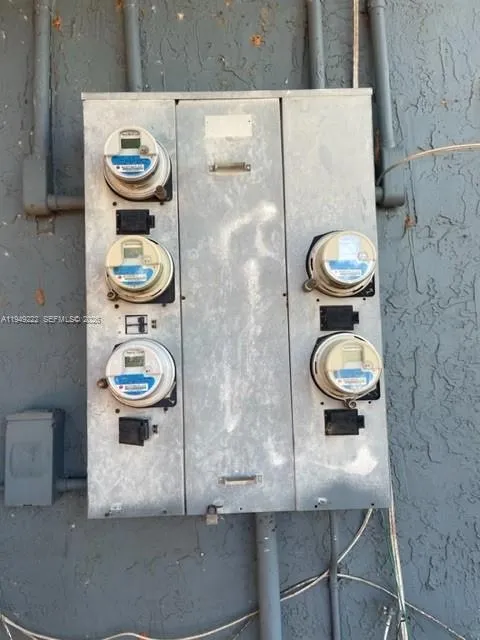 2216 Nw 15th Ave, Fort Lauderdale, Florida 33311, Fort Lauderdale, Florida 33311, ,Residential Income,For Sale,2216 Nw 15th Ave, Fort Lauderdale, Florida 33311,A11949222