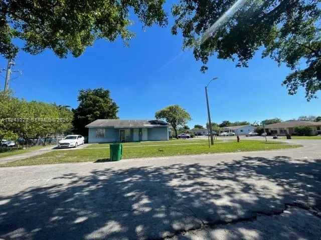 2216 Nw 15th Ave, Fort Lauderdale, Florida 33311, Fort Lauderdale, Florida 33311, ,Residential Income,For Sale,2216 Nw 15th Ave, Fort Lauderdale, Florida 33311,A11949222