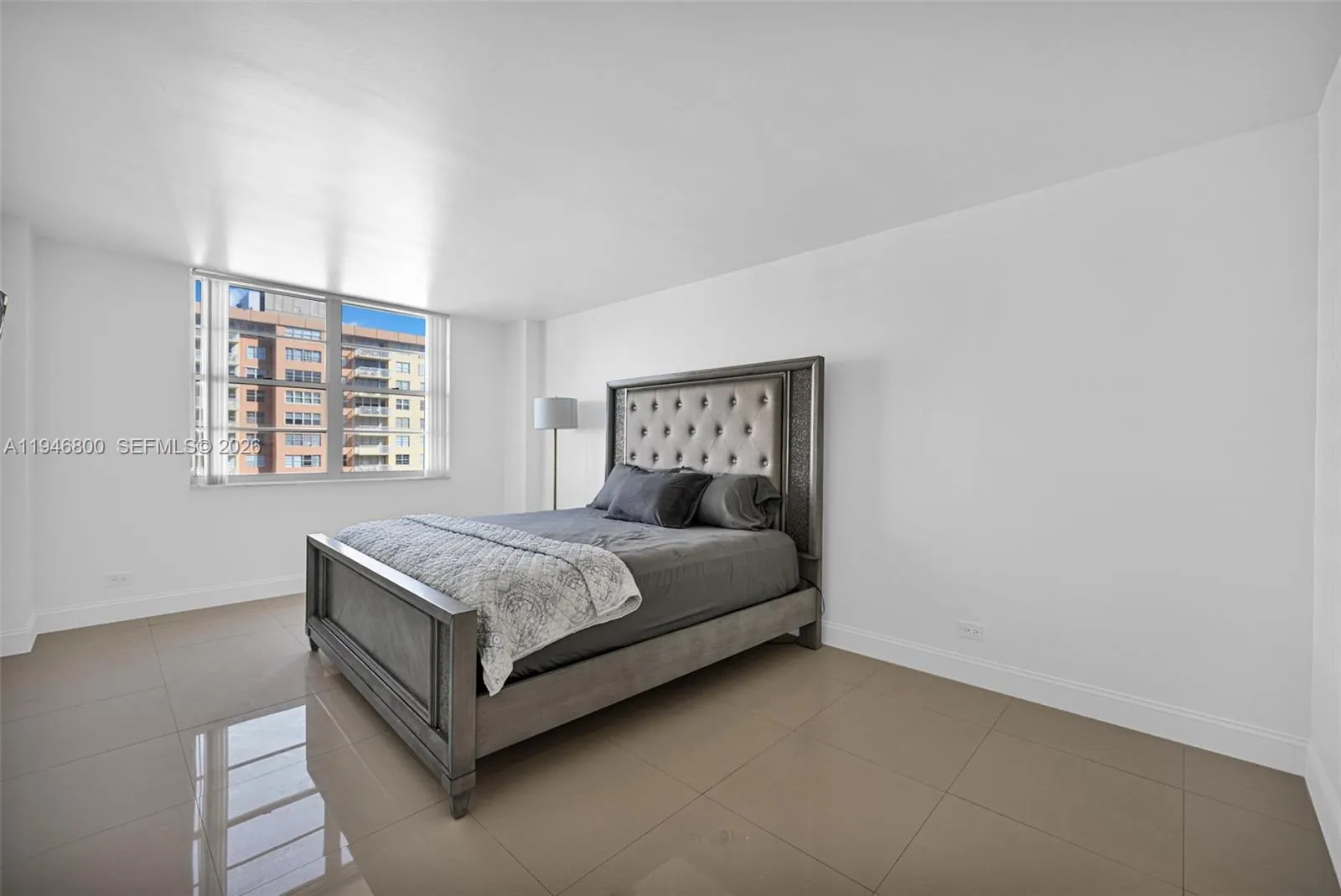 250 174th St 1808, Sunny Isles Beach, Florida 3316, Sunny Isles Beach, Florida 33160, 2 Bedrooms Bedrooms, ,2 BathroomsBathrooms,Residential,For Sale,250 174th St 1808, Sunny Isles Beach, Florida 3316,A11946800