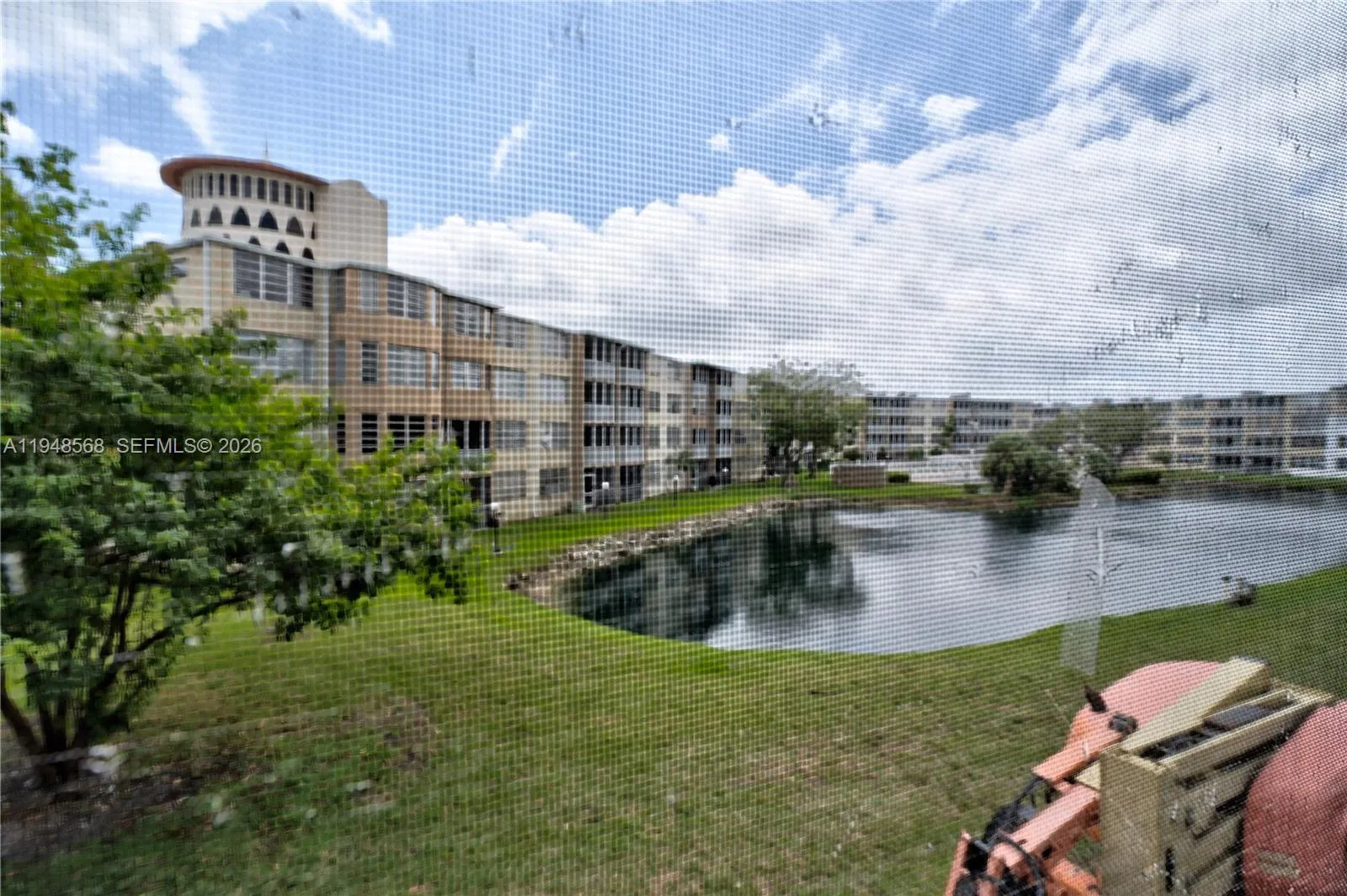 1700 Ne 191st St 202, Miami, Florida 33179, Miami, Florida 33179, 1 Bedroom Bedrooms, ,1 BathroomBathrooms,Residential,For Sale,1700 Ne 191st St 202, Miami, Florida 33179,A11948568