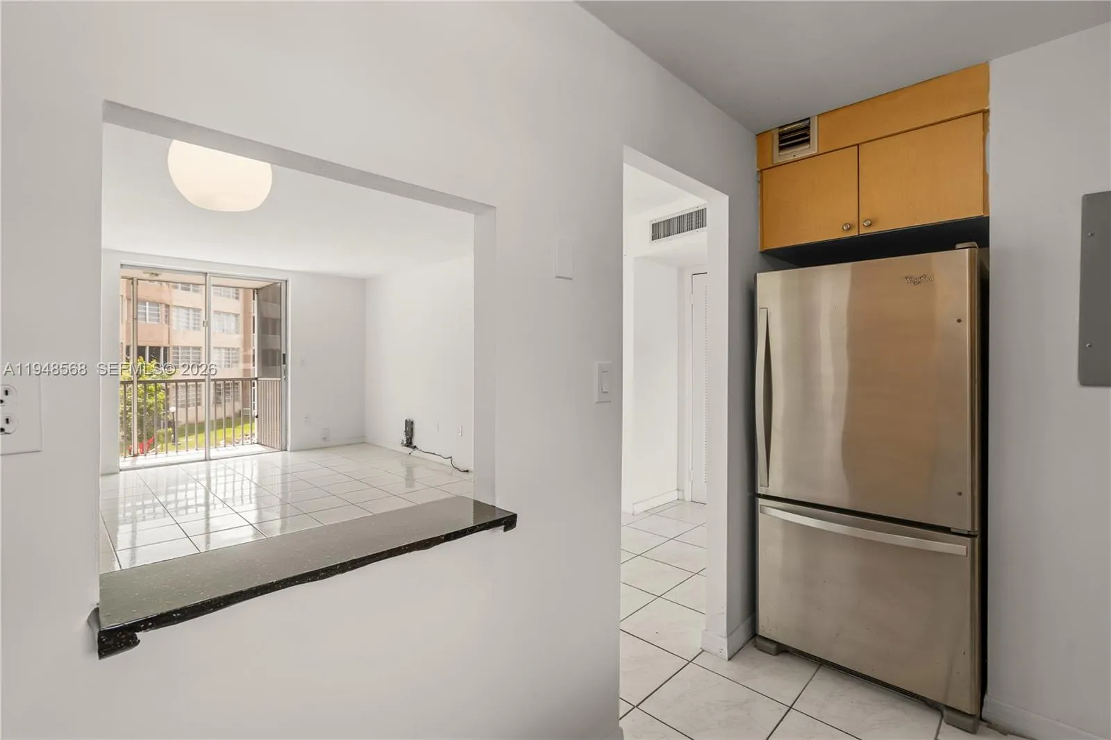 1700 Ne 191st St 202, Miami, Florida 33179, Miami, Florida 33179, 1 Bedroom Bedrooms, ,1 BathroomBathrooms,Residential,For Sale,1700 Ne 191st St 202, Miami, Florida 33179,A11948568