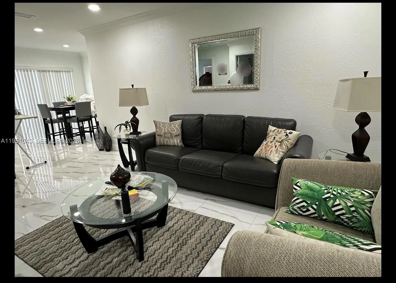 Miramar, Florida 33023, 2 Bedrooms Bedrooms, ,1 BathroomBathrooms,Residential Lease,For Rent,A11951043