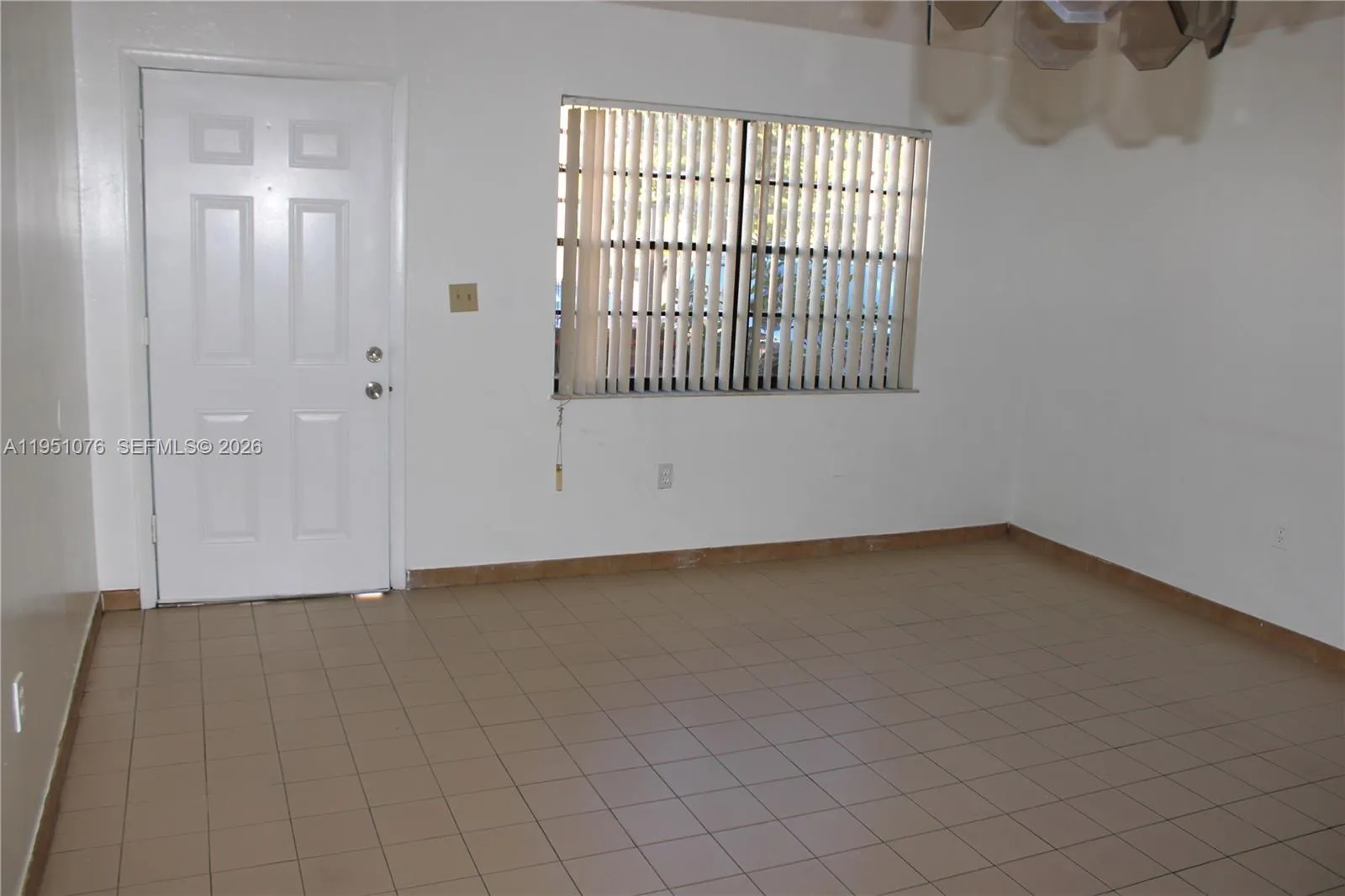 2260 W 55th St 3, Hialeah, Florida 33016, Hialeah, Florida 33016, 1 Bedroom Bedrooms, ,1 BathroomBathrooms,Residential Lease,For Rent,2260 W 55th St 3, Hialeah, Florida 33016,A11951076