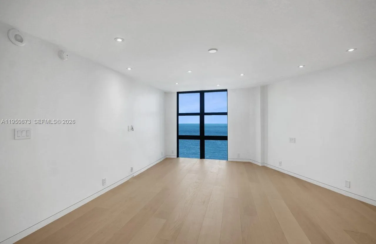 1111 Crandon Blvd A808, Key Biscayne, Florida 3314, Key Biscayne, Florida 33149, 3 Bedrooms Bedrooms, ,2 BathroomsBathrooms,Residential Lease,For Rent,1111 Crandon Blvd A808, Key Biscayne, Florida 3314,A11950673