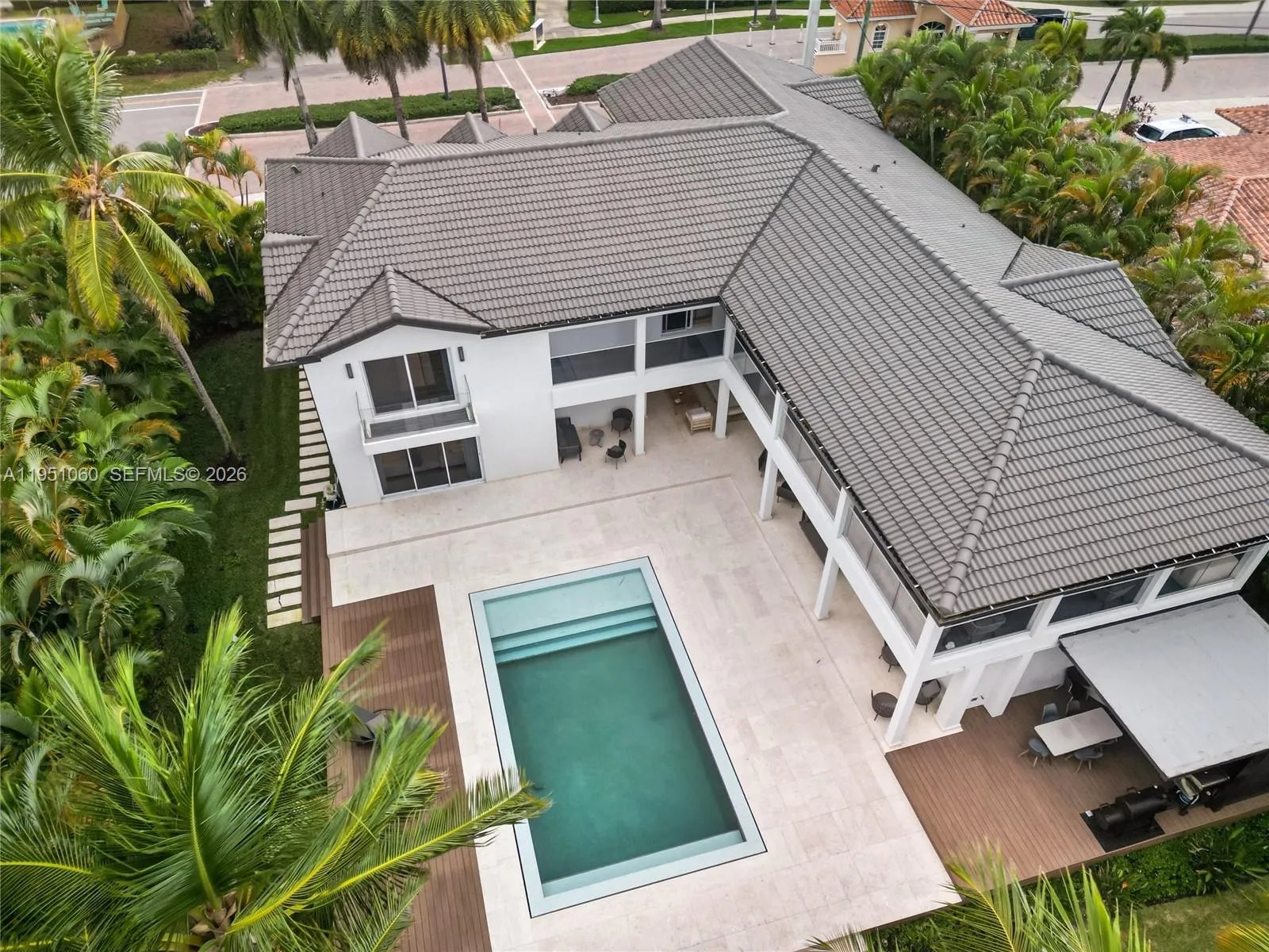 431 Layne Blvd, Hallandale Beach, Florida 33009, Hallandale Beach, Florida 33009, 6 Bedrooms Bedrooms, ,7 BathroomsBathrooms,Residential Lease,For Rent,431 Layne Blvd, Hallandale Beach, Florida 33009,A11951060