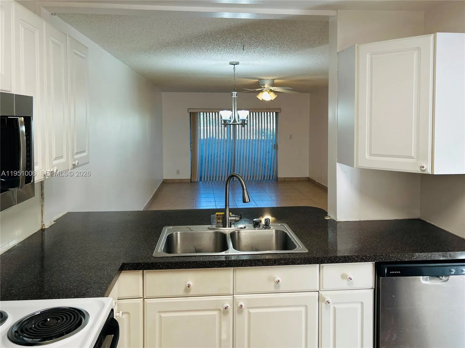 3250 Nw 85th Ave 16, Coral Springs, Florida 33065, Coral Springs, Florida 33065, 2 Bedrooms Bedrooms, ,2 BathroomsBathrooms,Residential Lease,For Rent,3250 Nw 85th Ave 16, Coral Springs, Florida 33065,A11951006