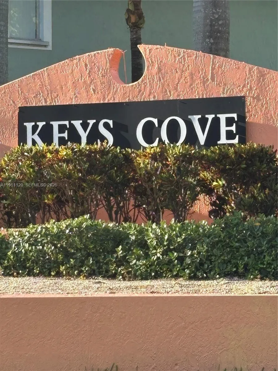 2615 Se 14 Avenida 2615, Homestead, Florida 33035, Homestead, Florida 33035, 3 Bedrooms Bedrooms, ,2 BathroomsBathrooms,Residential,For Sale,2615 Se 14 Avenida 2615, Homestead, Florida 33035,A11951120