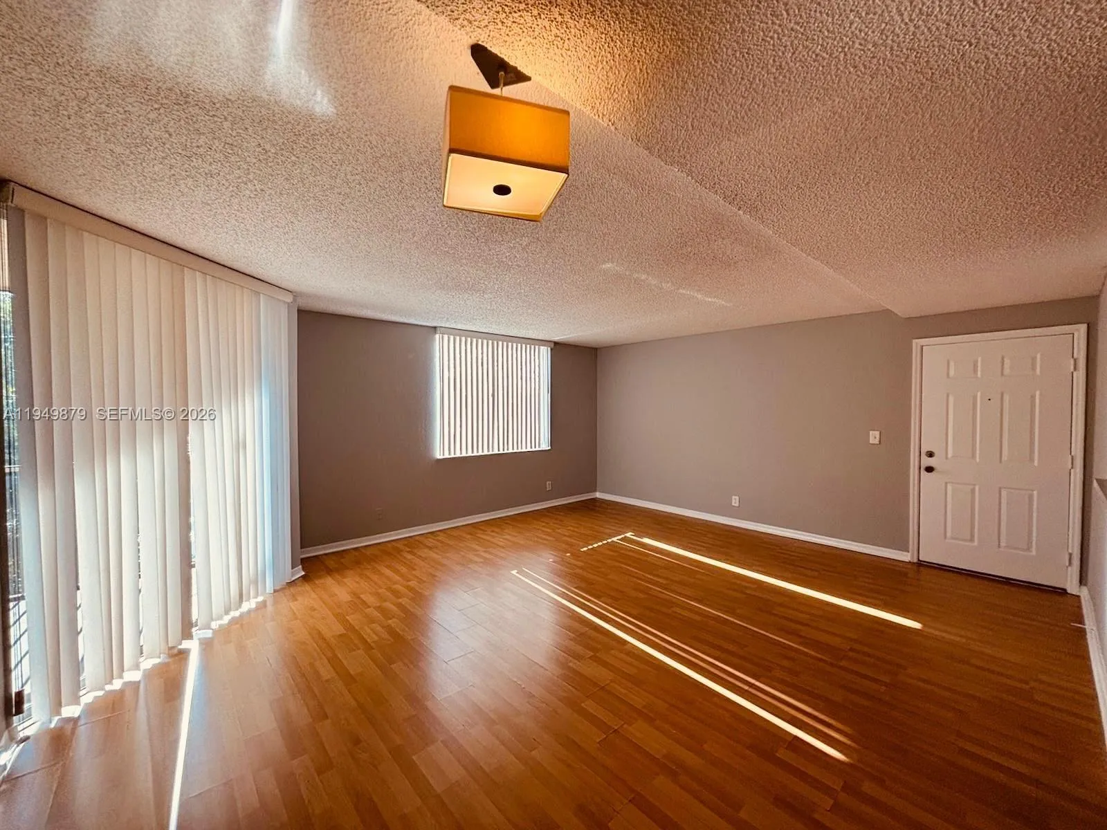 Pompano Beach, Florida 33069, 1 Bedroom Bedrooms, ,1 BathroomBathrooms,Residential,For Sale,A11949879