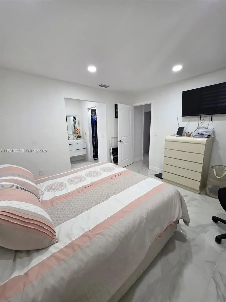 13370 Sw 261st Ter, Homestead, Florida 33032, Homestead, Florida 33032, 3 Bedrooms Bedrooms, ,2 BathroomsBathrooms,Residential,For Sale,13370 Sw 261st Ter, Homestead, Florida 33032,A11951066