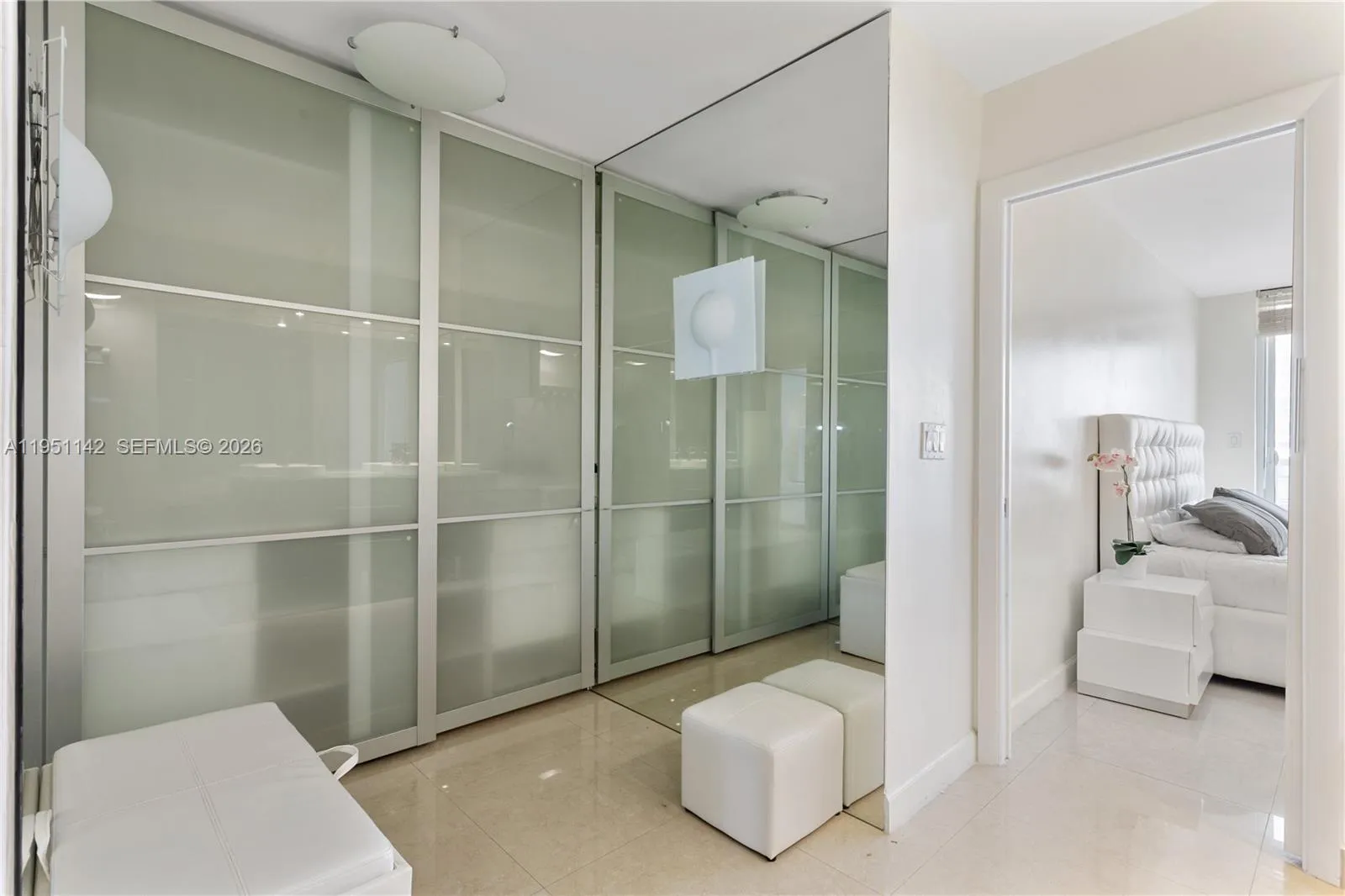 2401 Collins Ave 1110, Miami Beach, Florida 33140, Miami Beach, Florida 33140, 2 Bedrooms Bedrooms, ,2 BathroomsBathrooms,Residential Lease,For Rent,2401 Collins Ave 1110, Miami Beach, Florida 33140,A11951142
