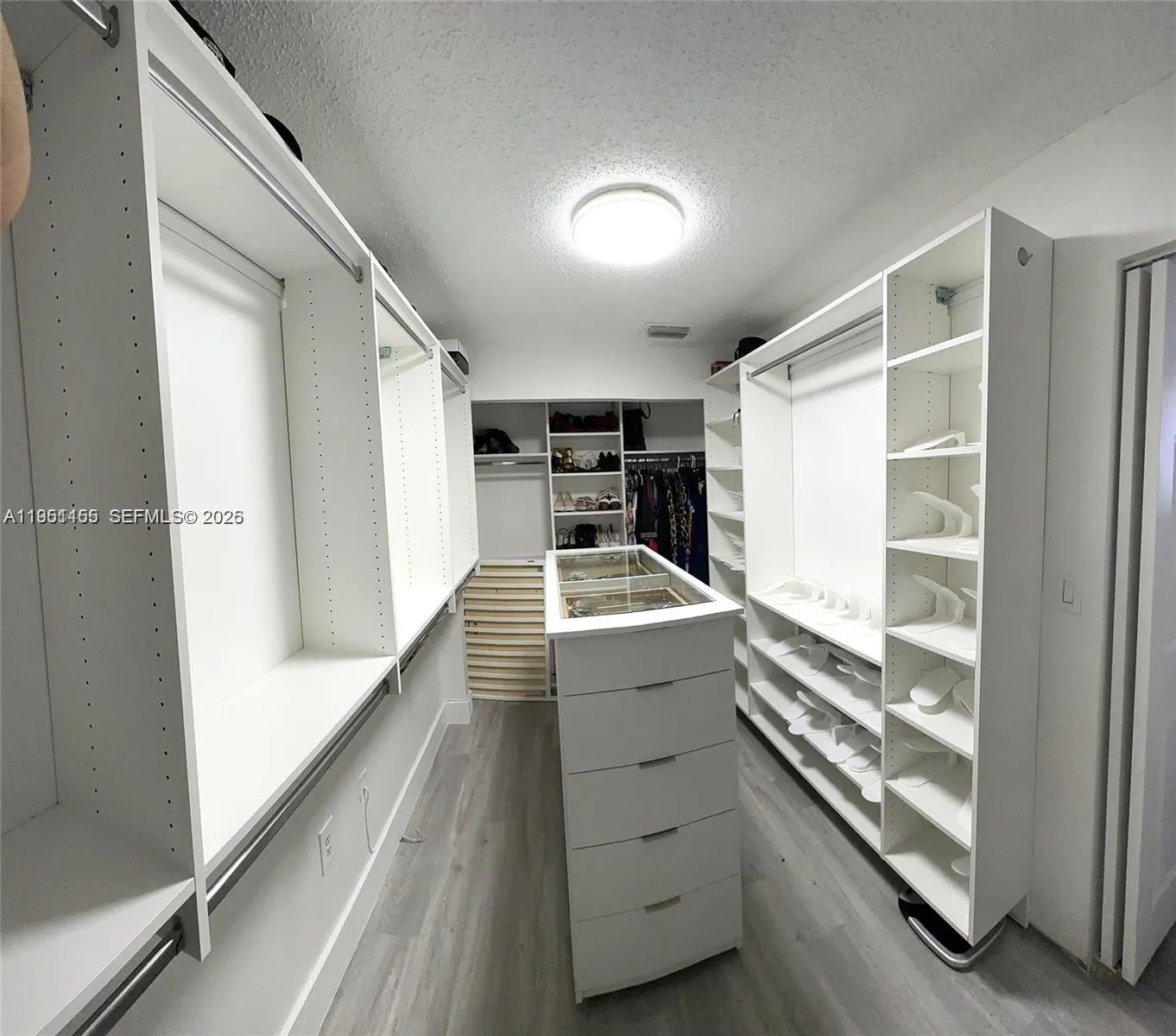 2207 Se 23rd Ave 2207, Homestead, Florida 33035, Homestead, Florida 33035, 4 Bedrooms Bedrooms, ,2 BathroomsBathrooms,Residential,For Sale,2207 Se 23rd Ave 2207, Homestead, Florida 33035,A11951155