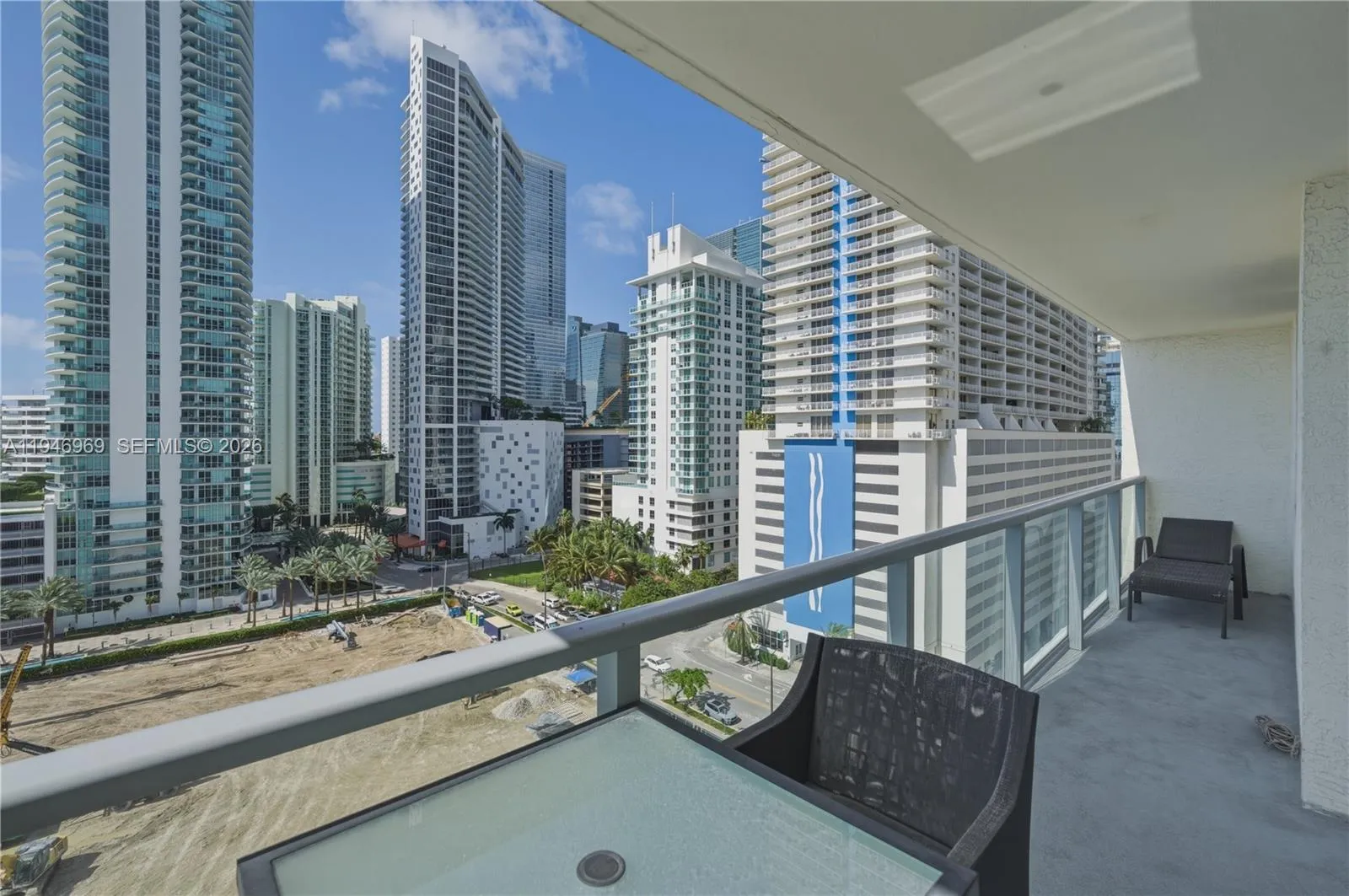 1155 Brickell Bay Dr 1107, Miami, Florida 33131, Miami, Florida 33131, 1 Bedroom Bedrooms, ,1 BathroomBathrooms,Residential Lease,For Rent,1155 Brickell Bay Dr 1107, Miami, Florida 33131,A11946969