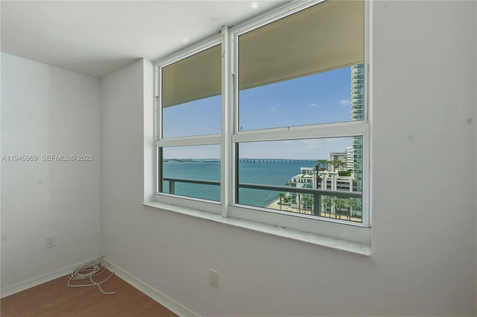 1155 Brickell Bay Dr 1107, Miami, Florida 33131, Miami, Florida 33131, 1 Bedroom Bedrooms, ,1 BathroomBathrooms,Residential Lease,For Rent,1155 Brickell Bay Dr 1107, Miami, Florida 33131,A11946969