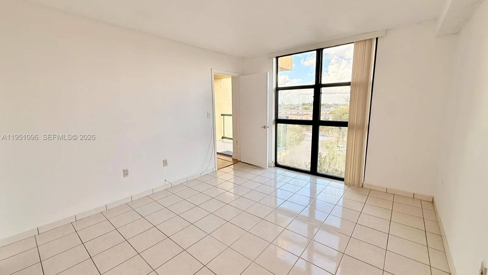 11800 Sw 18th St 511-4, Miami, Florida 33175, Miami, Florida 33175, 2 Bedrooms Bedrooms, ,2 BathroomsBathrooms,Residential Lease,For Rent,11800 Sw 18th St 511-4, Miami, Florida 33175,A11951096
