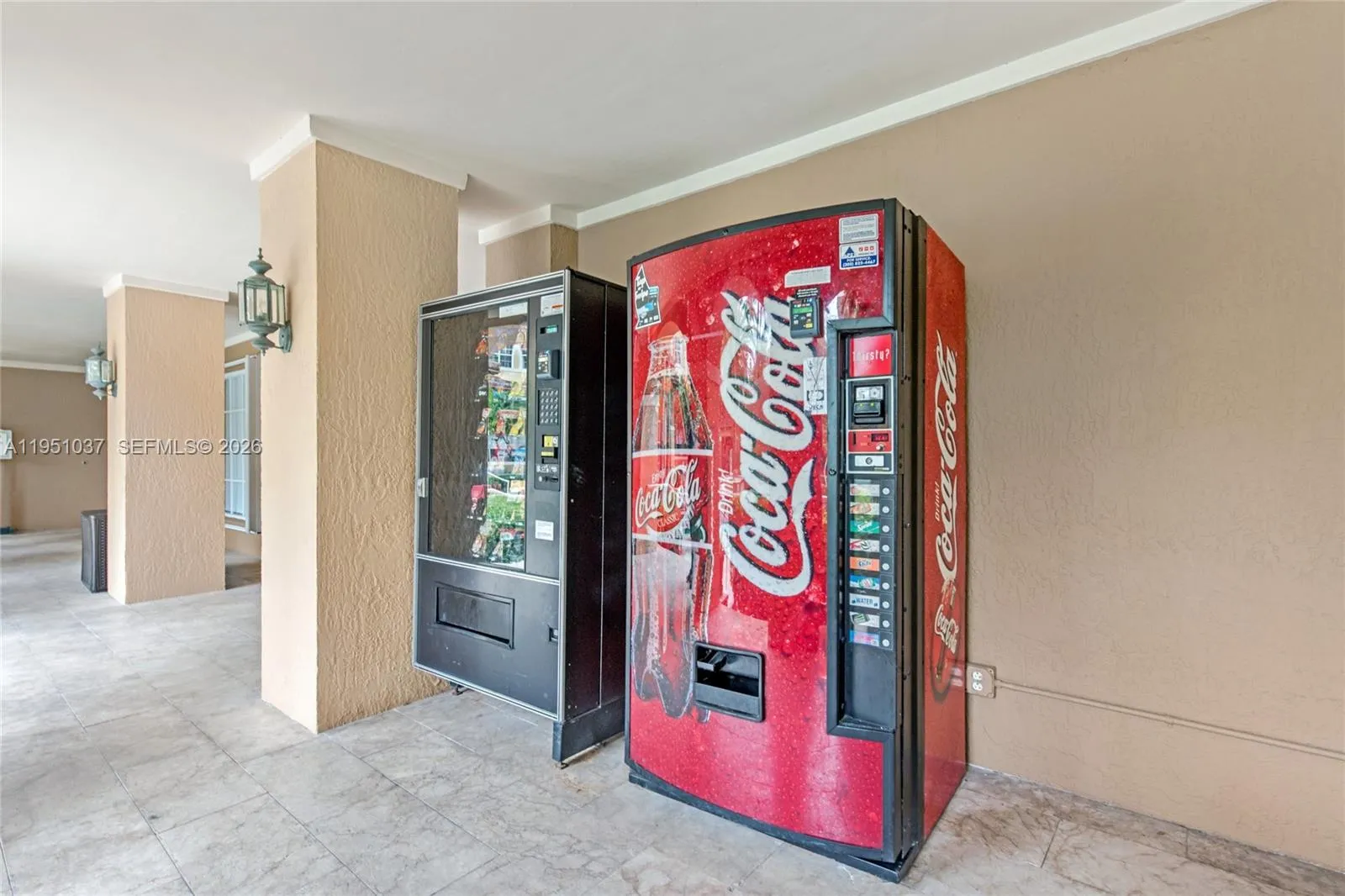 19555 E Country Club Dr 8303, Aventura, Florida 33, Aventura, Florida 33180, 1 Bedroom Bedrooms, ,1 BathroomBathrooms,Residential,For Sale,19555 E Country Club Dr 8303, Aventura, Florida 33,A11951037