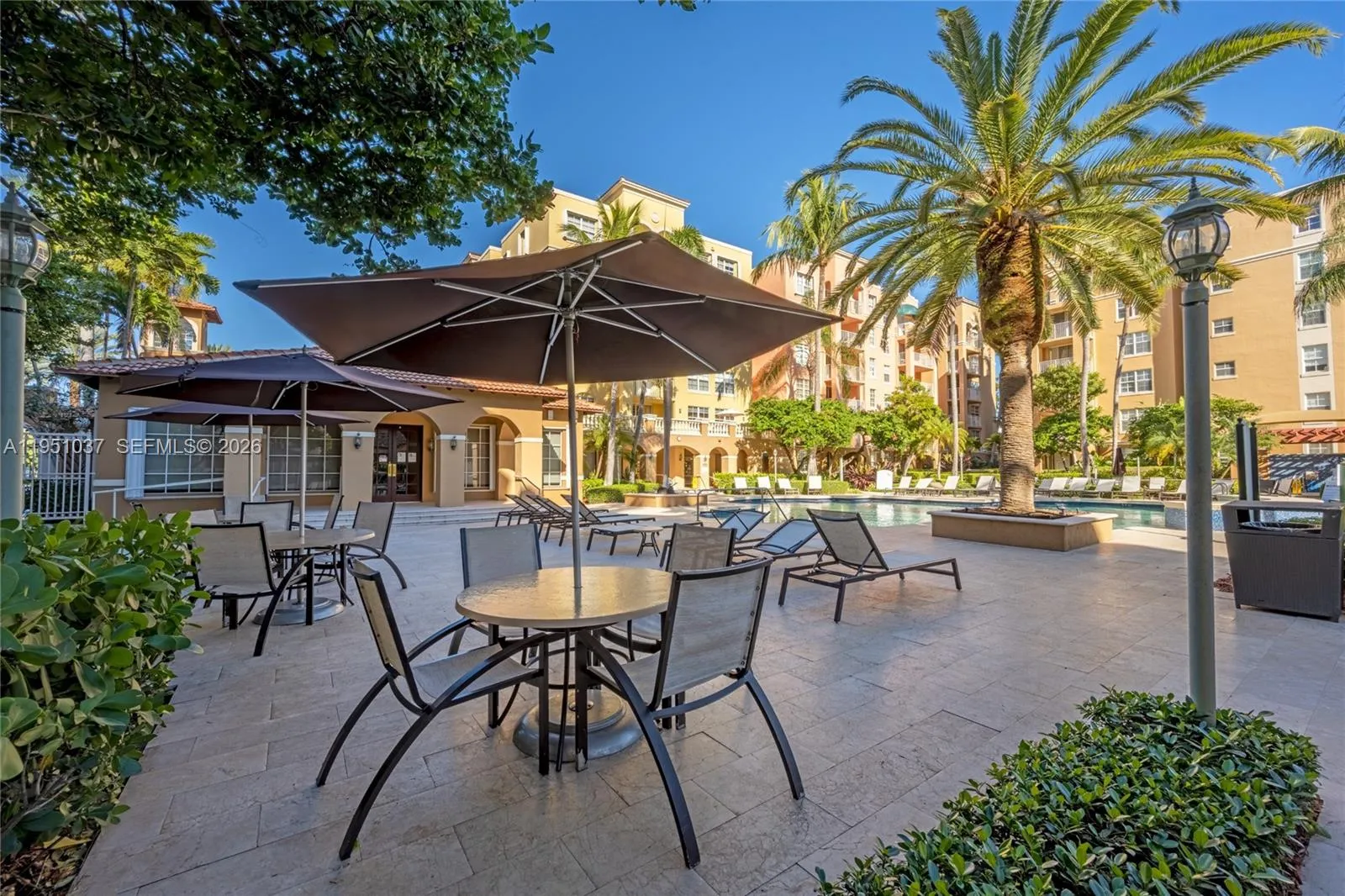 19555 E Country Club Dr 8303, Aventura, Florida 33, Aventura, Florida 33180, 1 Bedroom Bedrooms, ,1 BathroomBathrooms,Residential,For Sale,19555 E Country Club Dr 8303, Aventura, Florida 33,A11951037