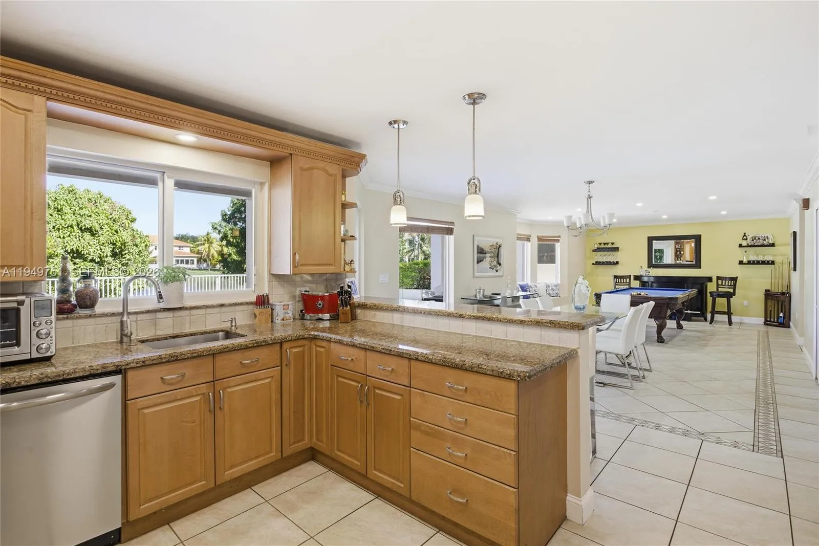 7935 Nw 162nd St, Miami Lakes, Florida 33016, Miami Lakes, Florida 33016, 4 Bedrooms Bedrooms, ,4 BathroomsBathrooms,Residential,For Sale,7935 Nw 162nd St, Miami Lakes, Florida 33016,A11949751