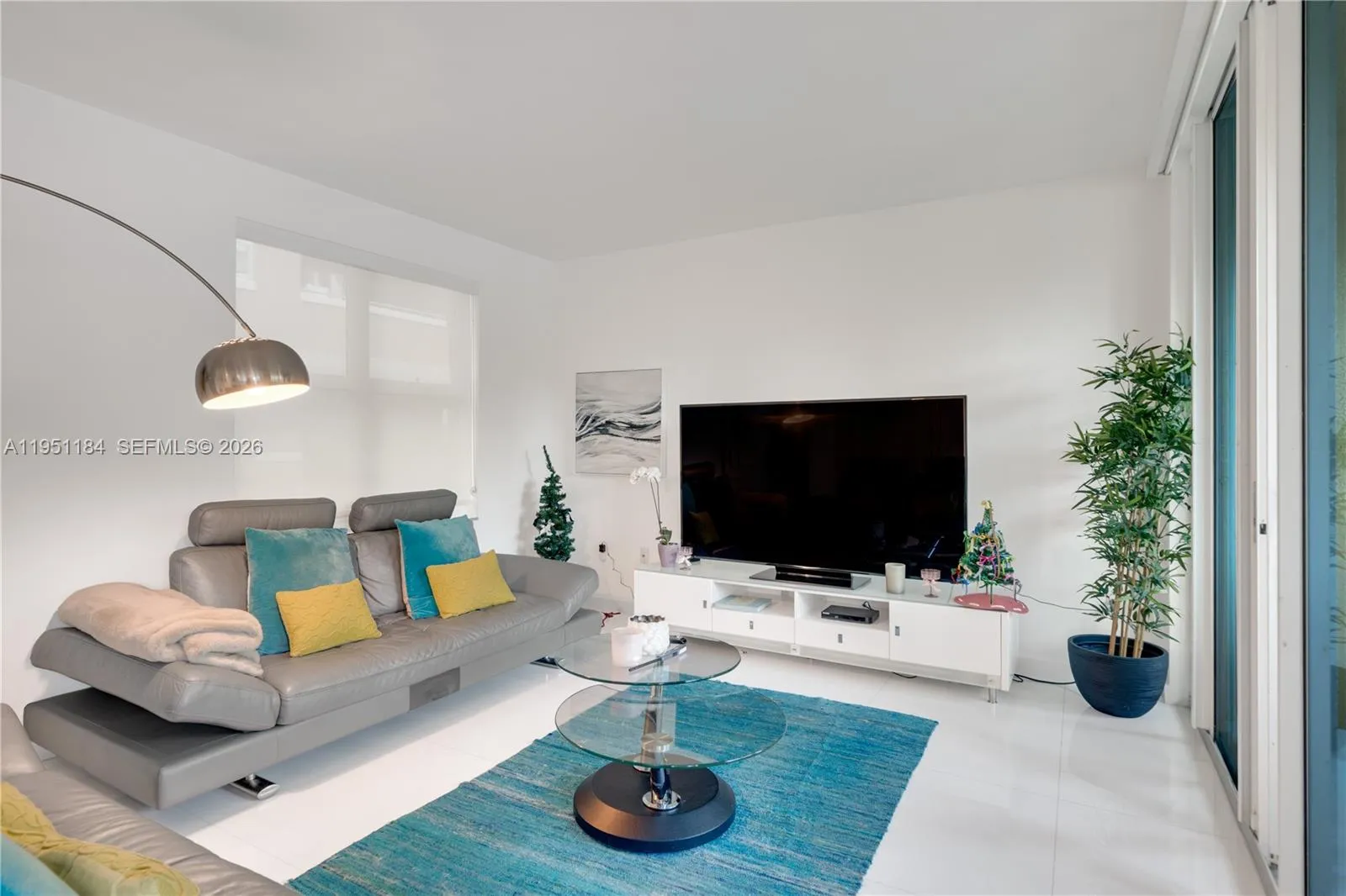 90 Alton Rd Th-1, Miami Beach, Florida 33139, Miami Beach, Florida 33139, 2 Bedrooms Bedrooms, ,2 BathroomsBathrooms,Residential,For Sale,90 Alton Rd Th-1, Miami Beach, Florida 33139,A11951184