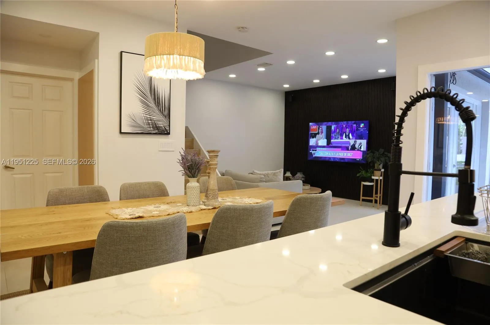 1085 River Birch St, Hollywood, Florida 33019, Hollywood, Florida 33019, 2 Bedrooms Bedrooms, ,2 BathroomsBathrooms,Residential,For Sale,1085 River Birch St, Hollywood, Florida 33019,A11951225