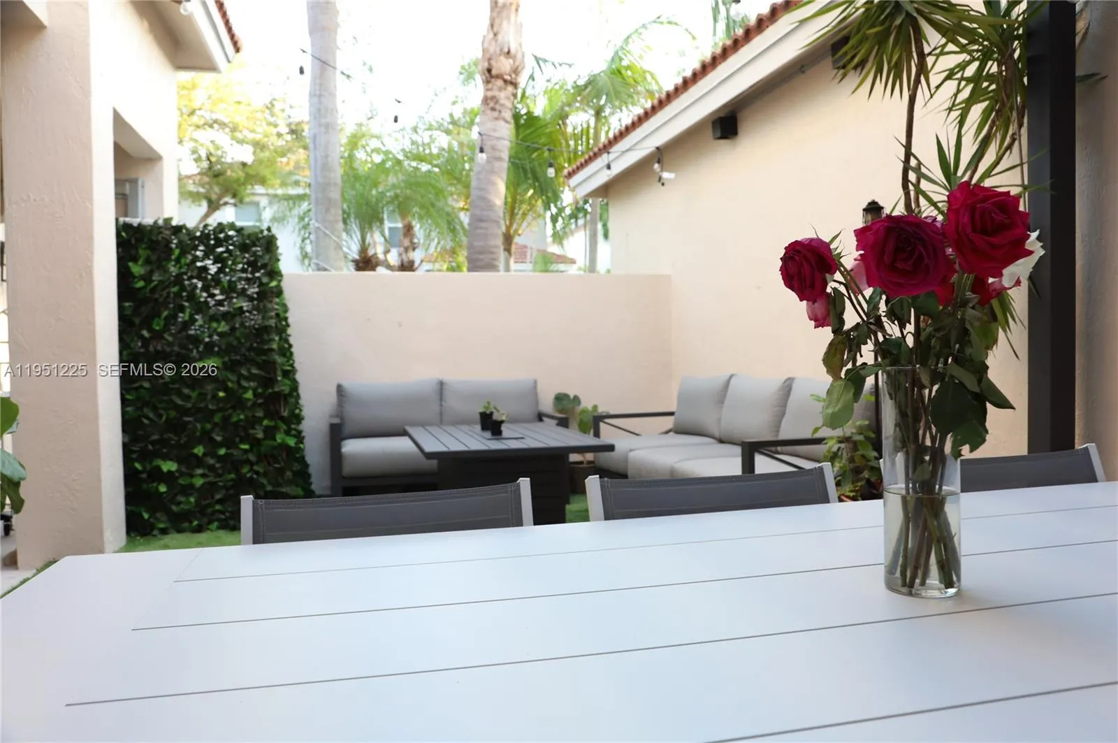 1085 River Birch St, Hollywood, Florida 33019, Hollywood, Florida 33019, 2 Bedrooms Bedrooms, ,2 BathroomsBathrooms,Residential,For Sale,1085 River Birch St, Hollywood, Florida 33019,A11951225