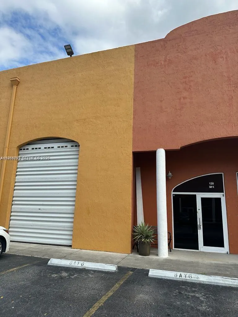 2970 W 84th St 6, Hialeah, Florida 33018, Hialeah, Florida 33018, ,Commercial Lease,For Rent,2970 W 84th St 6, Hialeah, Florida 33018,A11951235