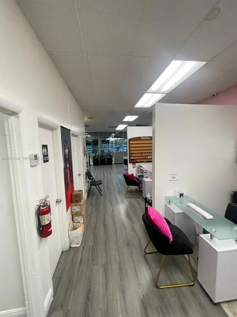 627 S State Road 7, Hollywood, Florida 33023, Hollywood, Florida 33023, ,Business Opportunity,For Sale,627 S State Road 7, Hollywood, Florida 33023,A11951248