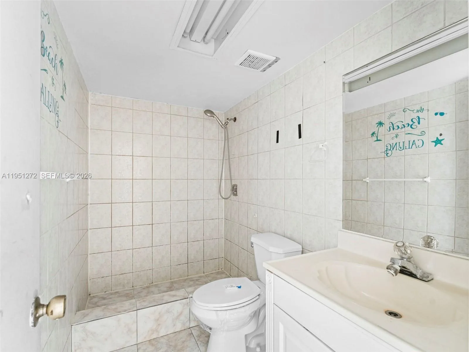 6005 Del Lago Cir 305, Sunrise, Florida 33313, Sunrise, Florida 33313, 2 Bedrooms Bedrooms, ,2 BathroomsBathrooms,Residential,For Sale,6005 Del Lago Cir 305, Sunrise, Florida 33313,A11951272
