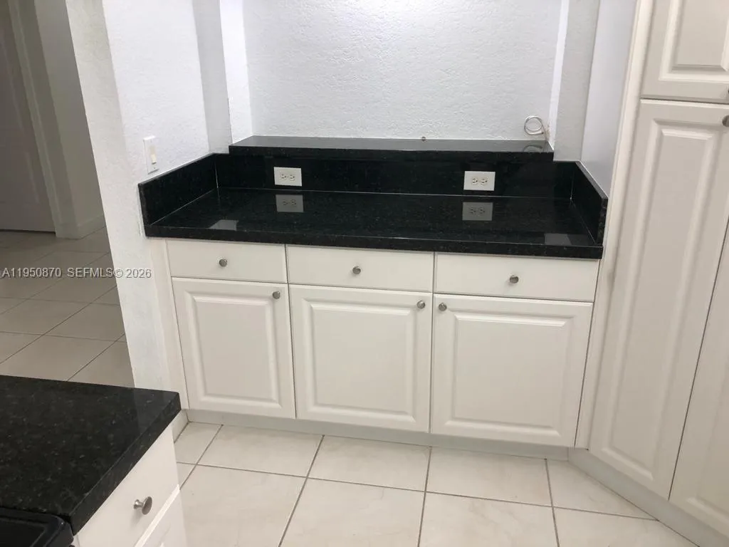 Doral, Florida 33178, 3 Bedrooms Bedrooms, ,2 BathroomsBathrooms,Residential Lease,For Rent,A11950870