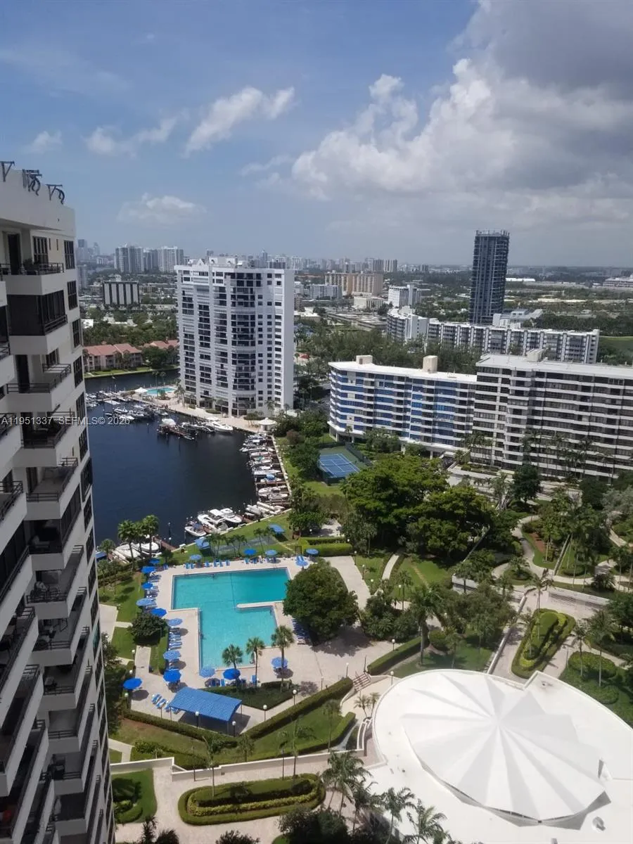 2500 Parkview Dr 2517, Hallandale Beach, Florida 3, Hallandale Beach, Florida 33009, 2 Bedrooms Bedrooms, ,2 BathroomsBathrooms,Residential,For Sale,2500 Parkview Dr 2517, Hallandale Beach, Florida 3,A11951337