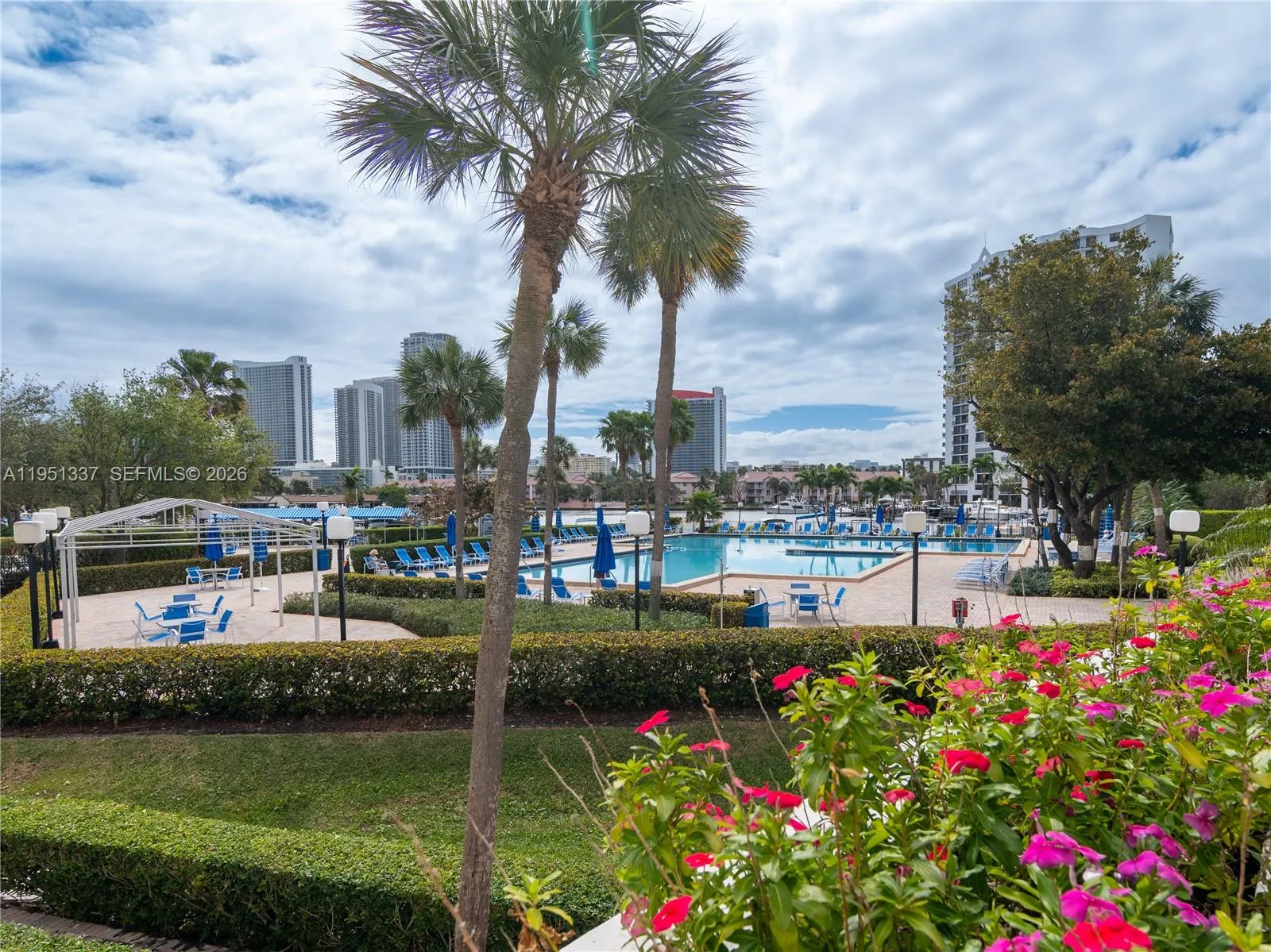 2500 Parkview Dr 2517, Hallandale Beach, Florida 3, Hallandale Beach, Florida 33009, 2 Bedrooms Bedrooms, ,2 BathroomsBathrooms,Residential,For Sale,2500 Parkview Dr 2517, Hallandale Beach, Florida 3,A11951337