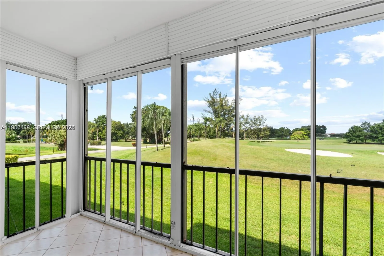 9220 S Hollybrook Lake Dr 208, Pembroke Pines, Flo, Pembroke Pines, Florida 33025, 2 Bedrooms Bedrooms, ,2 BathroomsBathrooms,Residential Lease,For Rent,9220 S Hollybrook Lake Dr 208, Pembroke Pines, Flo,A11950638