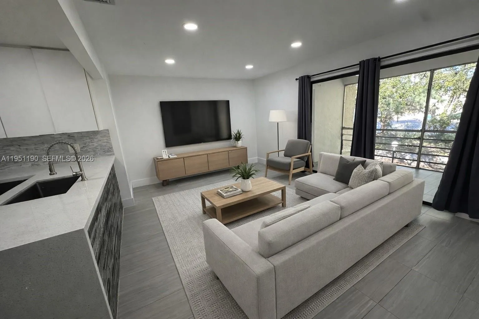 3199 Coral Hills Dr 4, Coral Springs, Florida 3306, Coral Springs, Florida 33065, 3 Bedrooms Bedrooms, ,2 BathroomsBathrooms,Residential Lease,For Rent,3199 Coral Hills Dr 4, Coral Springs, Florida 3306,A11951190