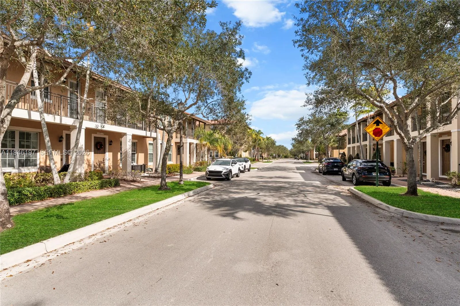 14725 Sw 11th St, Pembroke Pines, Florida 33027, Pembroke Pines, Florida 33027, 2 Bedrooms Bedrooms, ,2 BathroomsBathrooms,Residential,For Sale,14725 Sw 11th St, Pembroke Pines, Florida 33027,A11946197