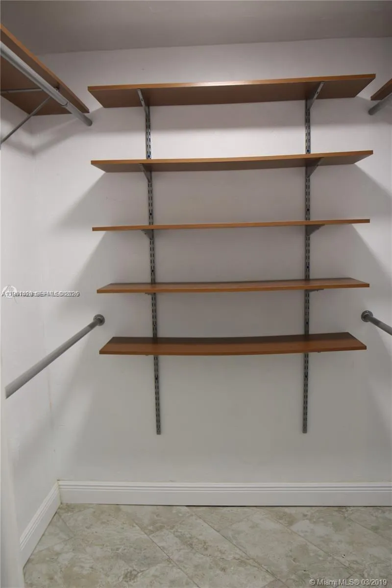 1401 Ne 191st St D217, Miami, Florida 33179, Miami, Florida 33179, 2 Bedrooms Bedrooms, ,2 BathroomsBathrooms,Residential Lease,For Rent,1401 Ne 191st St D217, Miami, Florida 33179,A11951429