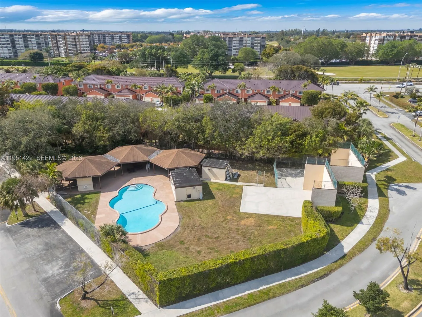 1210 Nw 99th Ave 66, Pembroke Pines, Florida 33024, Pembroke Pines, Florida 33024, 3 Bedrooms Bedrooms, ,2 BathroomsBathrooms,Residential,For Sale,1210 Nw 99th Ave 66, Pembroke Pines, Florida 33024,A11951422