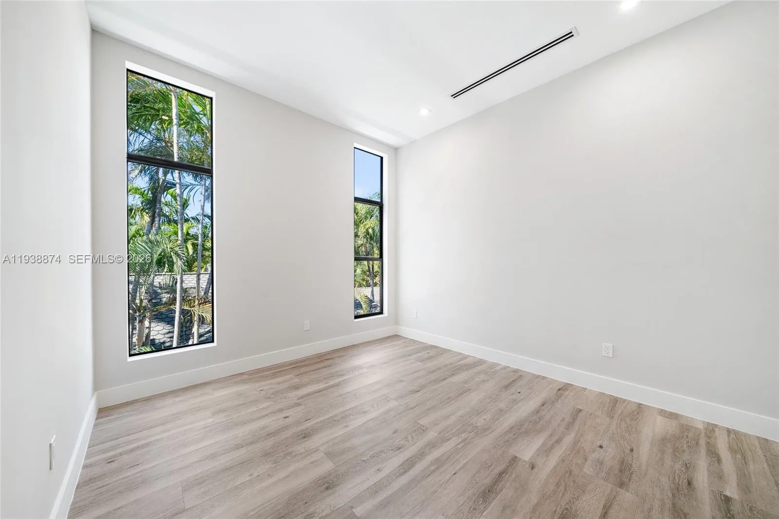 1117 Se 9th St, Fort Lauderdale, Florida 33316, Fort Lauderdale, Florida 33316, 6 Bedrooms Bedrooms, ,4 BathroomsBathrooms,Residential,For Sale,1117 Se 9th St, Fort Lauderdale, Florida 33316,A11938874