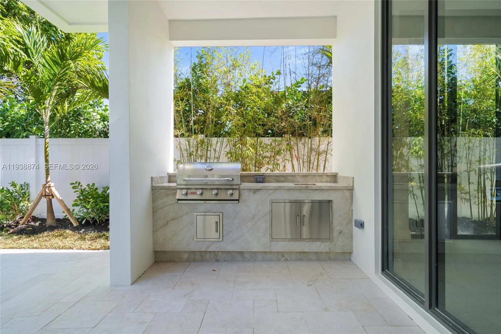 1117 Se 9th St, Fort Lauderdale, Florida 33316, Fort Lauderdale, Florida 33316, 6 Bedrooms Bedrooms, ,4 BathroomsBathrooms,Residential,For Sale,1117 Se 9th St, Fort Lauderdale, Florida 33316,A11938874