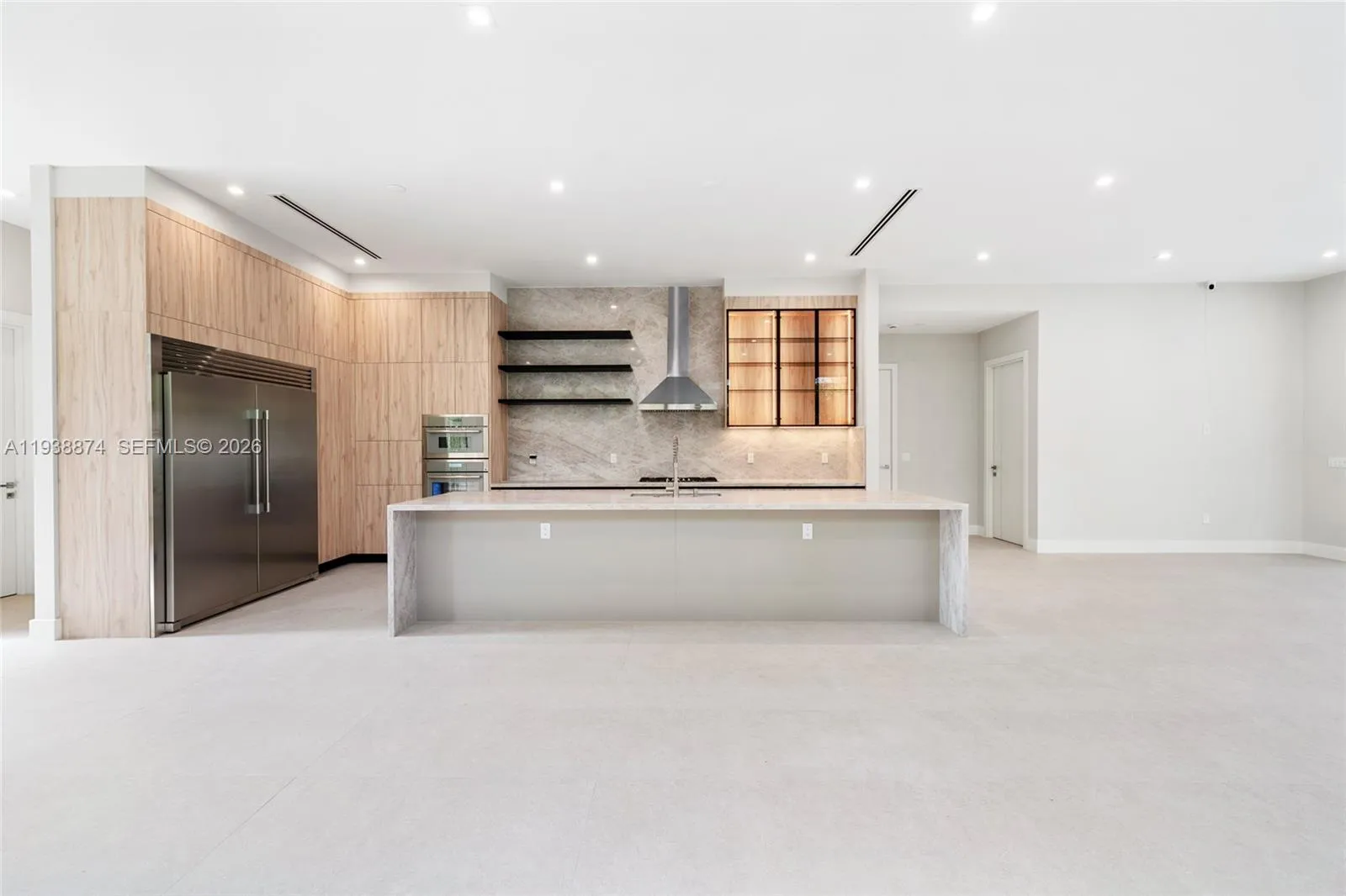 1117 Se 9th St, Fort Lauderdale, Florida 33316, Fort Lauderdale, Florida 33316, 6 Bedrooms Bedrooms, ,4 BathroomsBathrooms,Residential,For Sale,1117 Se 9th St, Fort Lauderdale, Florida 33316,A11938874