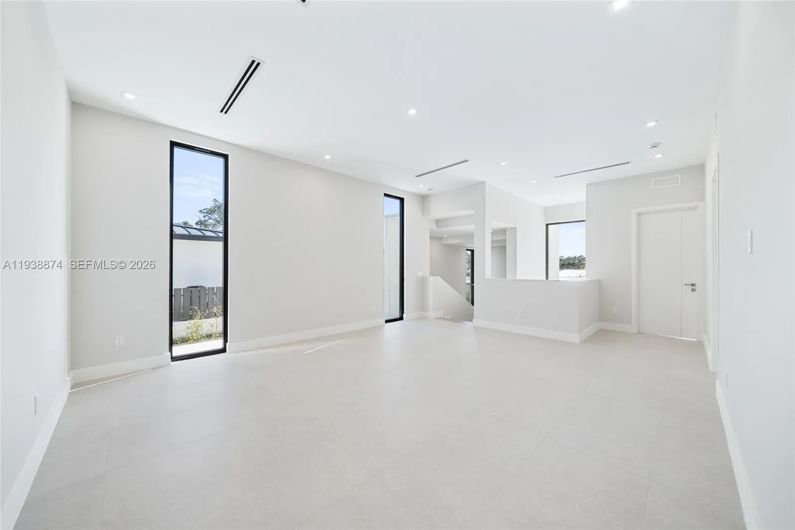 1117 Se 9th St, Fort Lauderdale, Florida 33316, Fort Lauderdale, Florida 33316, 6 Bedrooms Bedrooms, ,4 BathroomsBathrooms,Residential,For Sale,1117 Se 9th St, Fort Lauderdale, Florida 33316,A11938874