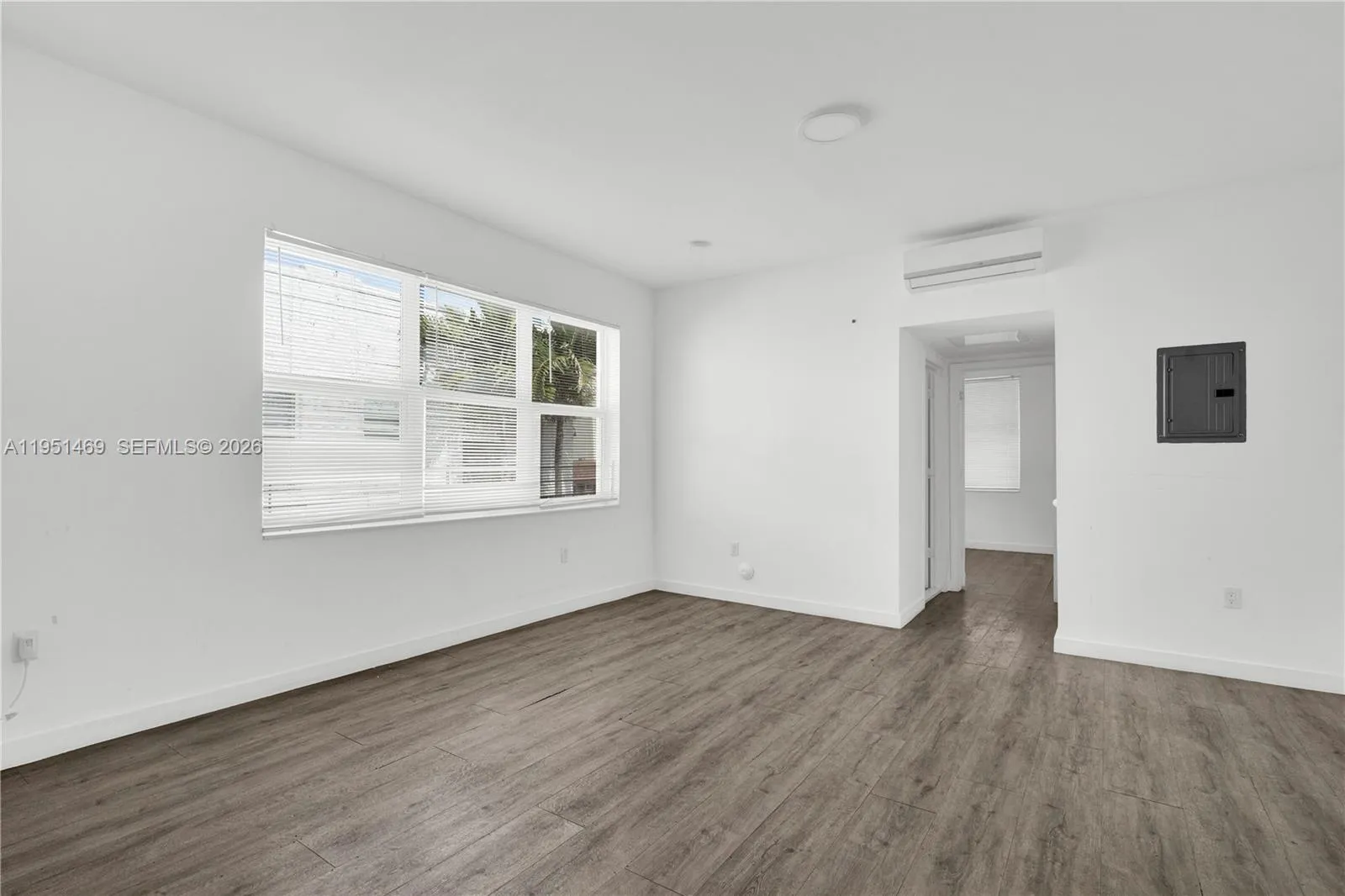 402 Nw 12th Ave 202, Miami, Florida 33128, Miami, Florida 33128, 1 Bedroom Bedrooms, ,1 BathroomBathrooms,Residential Lease,For Rent,402 Nw 12th Ave 202, Miami, Florida 33128,A11951469