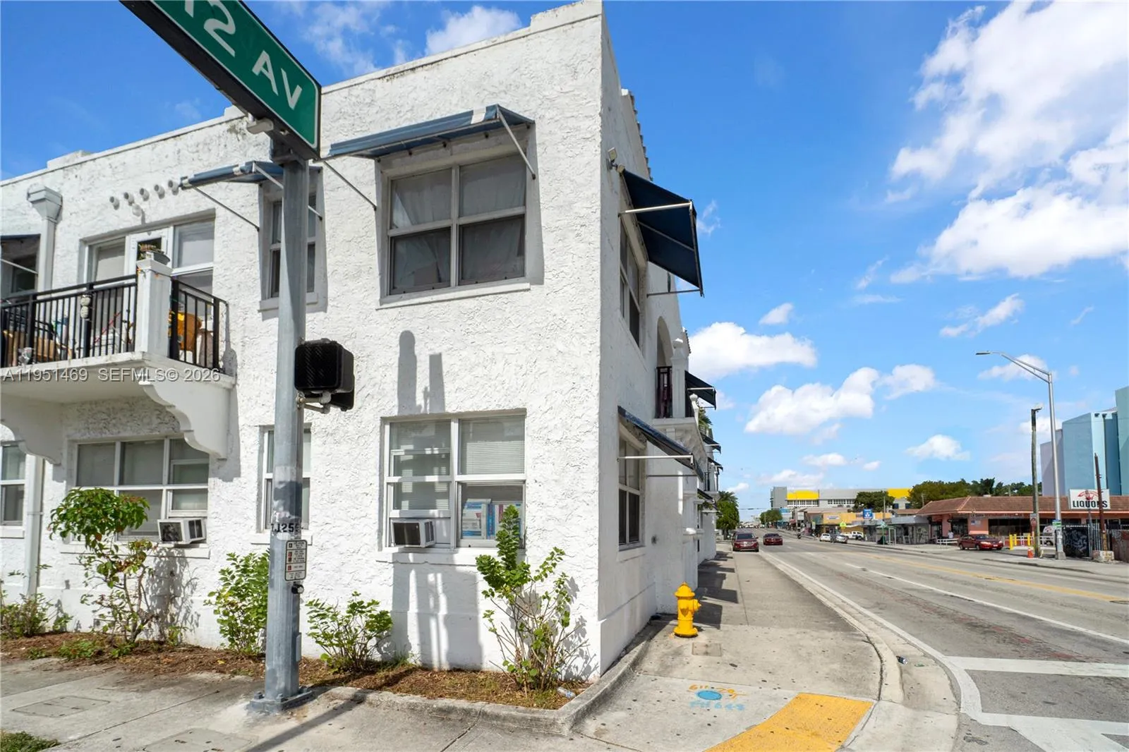 402 Nw 12th Ave 202, Miami, Florida 33128, Miami, Florida 33128, 1 Bedroom Bedrooms, ,1 BathroomBathrooms,Residential Lease,For Rent,402 Nw 12th Ave 202, Miami, Florida 33128,A11951469