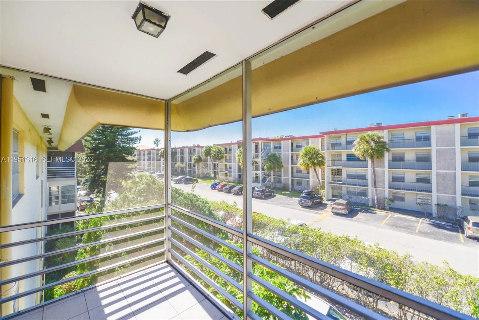3071 Nw 47th Ter 321, Lauderdale Lakes, Florida 33, Lauderdale Lakes, Florida 33313, 2 Bedrooms Bedrooms, ,2 BathroomsBathrooms,Residential,For Sale,3071 Nw 47th Ter 321, Lauderdale Lakes, Florida 33,A11951316