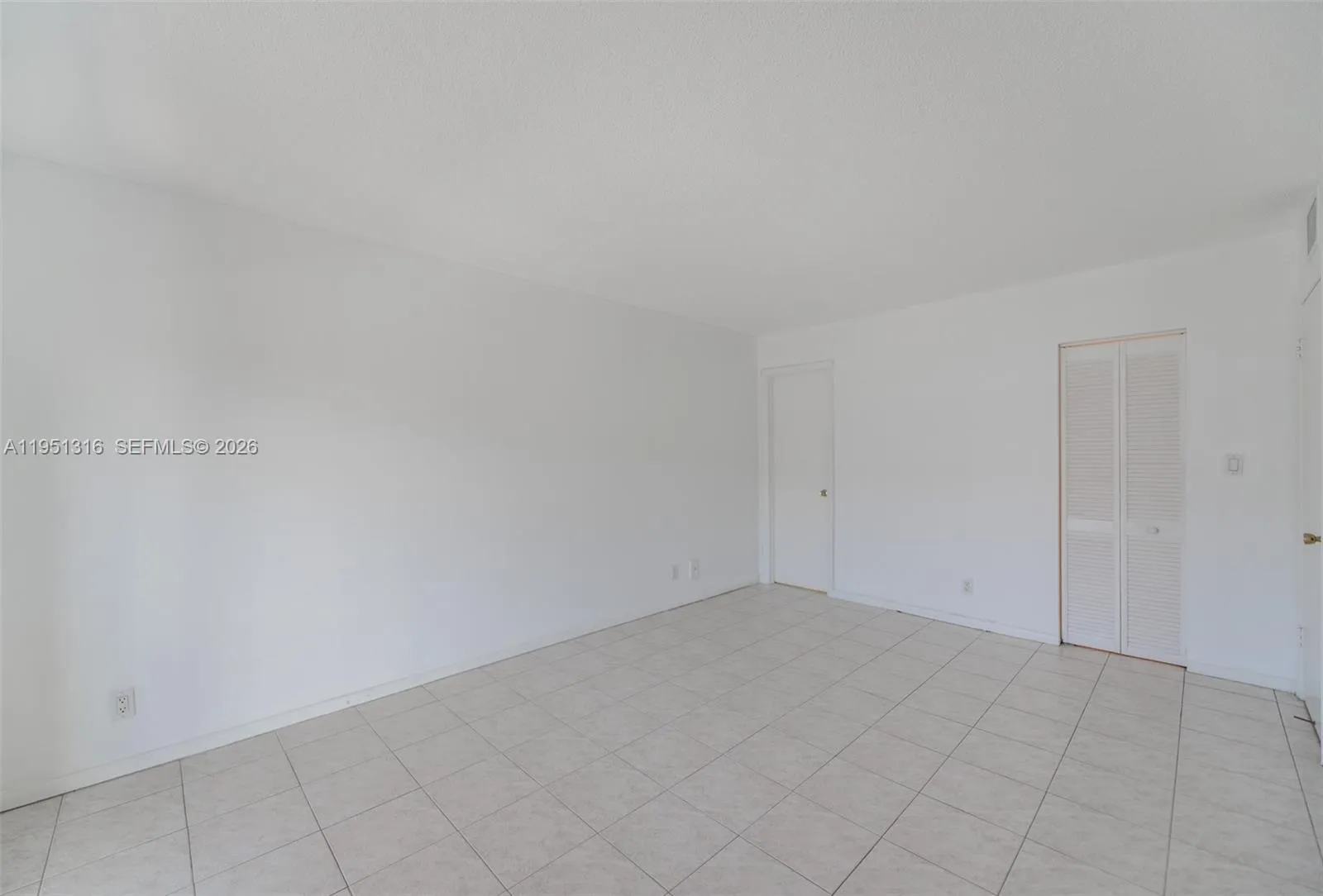 3071 Nw 47th Ter 321, Lauderdale Lakes, Florida 33, Lauderdale Lakes, Florida 33313, 2 Bedrooms Bedrooms, ,2 BathroomsBathrooms,Residential,For Sale,3071 Nw 47th Ter 321, Lauderdale Lakes, Florida 33,A11951316