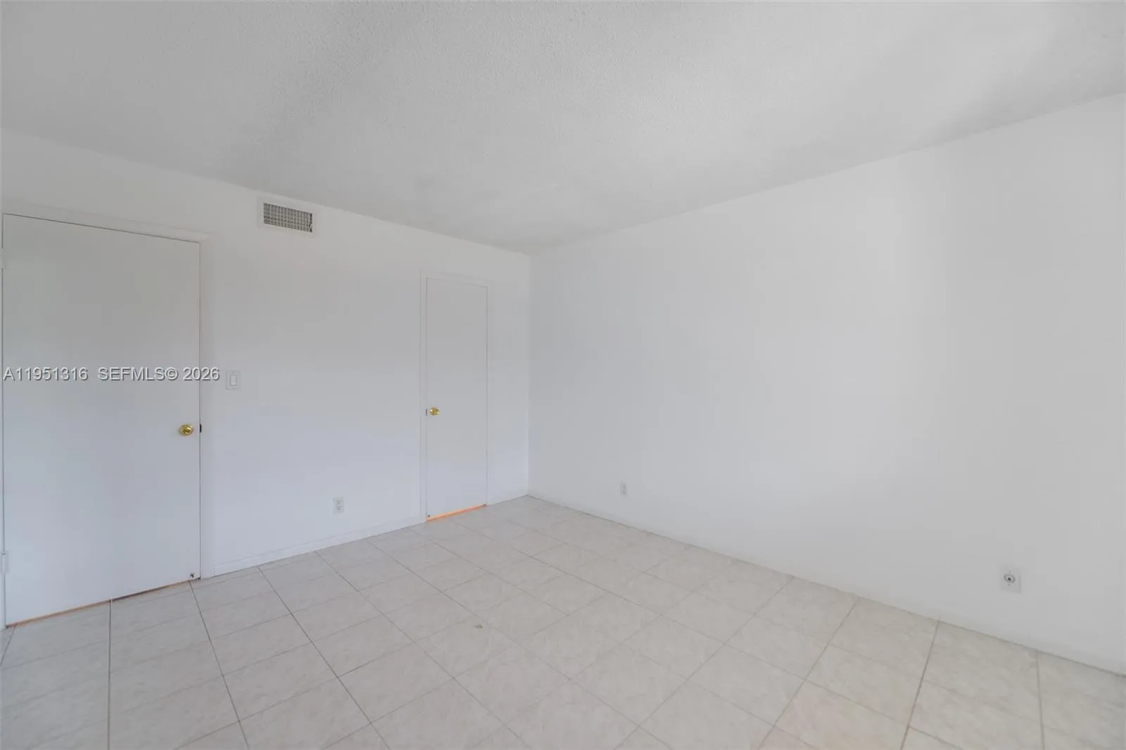 3071 Nw 47th Ter 321, Lauderdale Lakes, Florida 33, Lauderdale Lakes, Florida 33313, 2 Bedrooms Bedrooms, ,2 BathroomsBathrooms,Residential,For Sale,3071 Nw 47th Ter 321, Lauderdale Lakes, Florida 33,A11951316